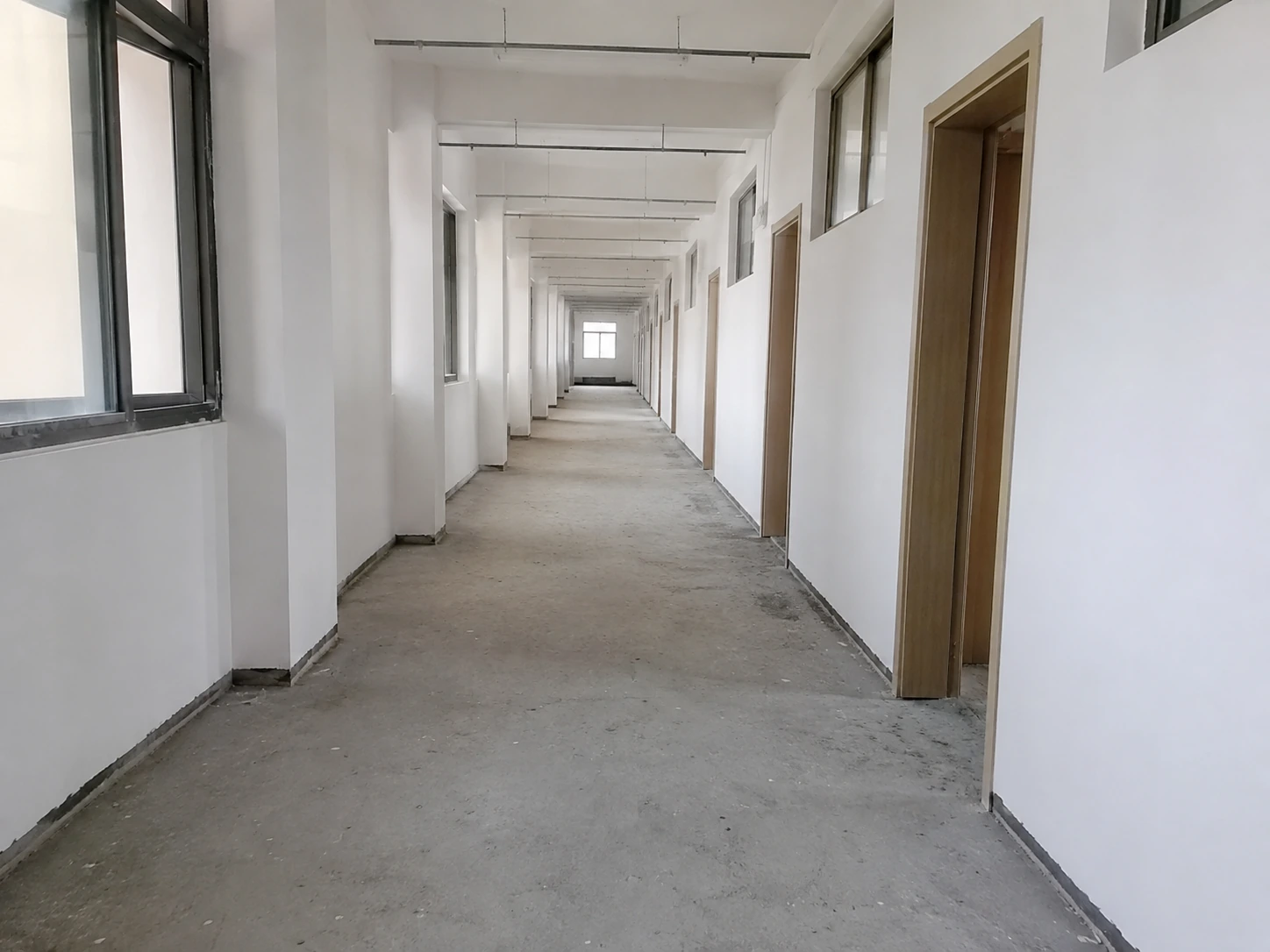 职业院校智能制造实训中心防静电PVC地板完工效果