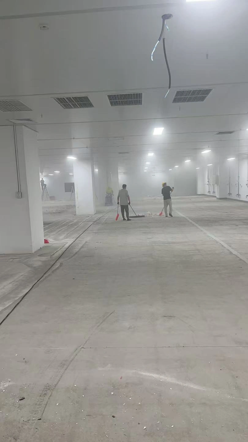 现代中学校园教学楼PVC地板完工效果