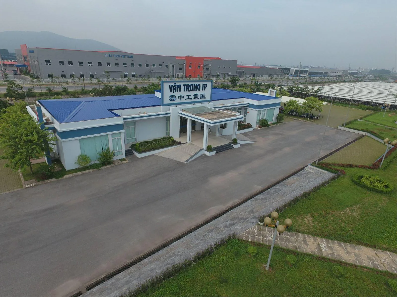 图特美越南云中工业园PVC地坪案例